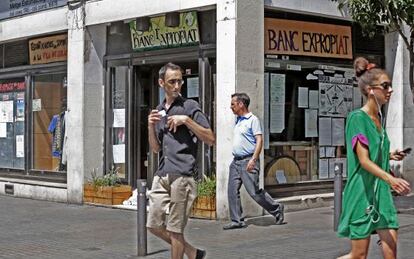 El Banc Expropiat ocupa una antigua oficina bancaria en el barrio de Gràcia.