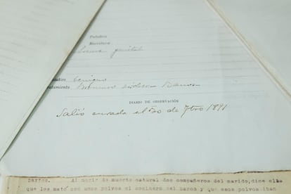 Documento del psiquiátrico de Conxo con el diagnóstico de "locura genital" de una de las internas, parte de una exposición en 2023 en la Cidade da Cultura.