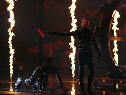 Un momento de la actuación de Hatari en la final de Eurovisión