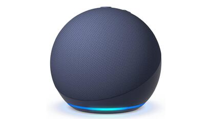 La quinta generación de altavoces inteligentes de la firma Amazon tiene como protagonista este Echo Dot.