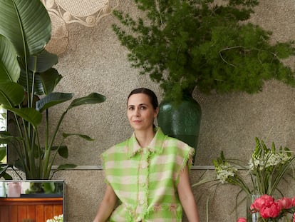 Cristina Celestino, fotografiada en la floristería Florilegio que ideó en la ciudad de Milán.
