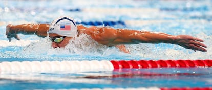 Phelps durante las semifinales de 200 estilos en Omaha.