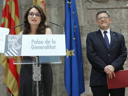 La vicepresidenta M&oacute;nica Oltra con el presidente de la Generalitat, Ximo Puig. 