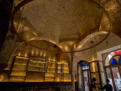 Baños árabes descubiertos en las obras de la cervecería Giralda, en Sevilla.