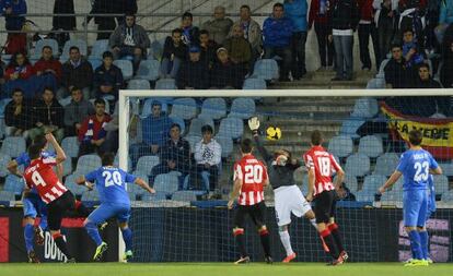 Laporte marca el gol de la victoria.