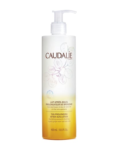 La crema after sun de Caudalie está especialmente formulada para prolongar el bronceado, además de calmar y nutrir la piel.