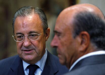 Florentino Pérez, presidente de ACS y del Real Madrid, junto con Emilio Botín.