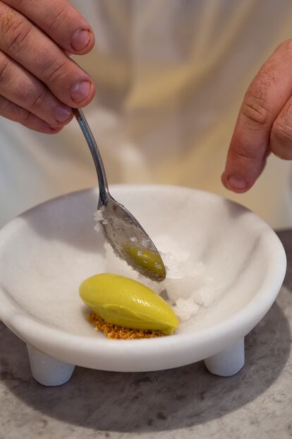 Sorbete de alficoz, aguacate y ginebra, en una imagen proporcionada por el restaurante Beluga. 