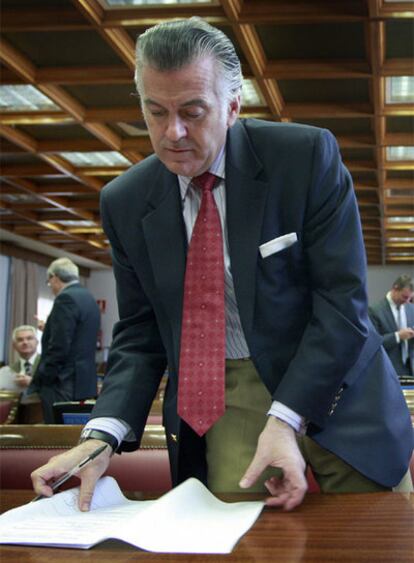 Luis Bárcenas, durante una sesión del Senado.