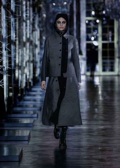 DIOR_AW21_LOOK__24