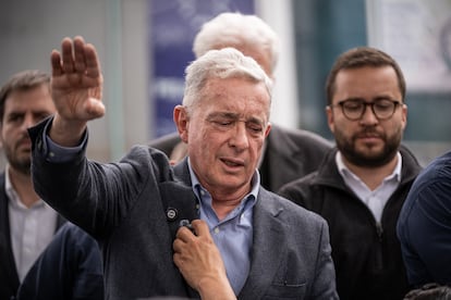 Álvaro Uribe, en un homenaje a Miguel Uribe Turbay en Bogotá, el 23 de agosto.