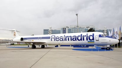 El avión con matrícula EC-JQV que fue arrendado por el Madrid entre 2007 y 2009.