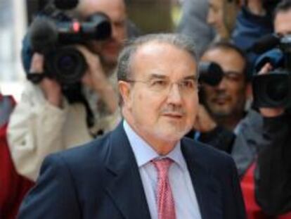 El Gobierno español descarta la compra de participaciones en la banca