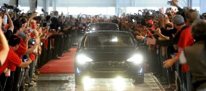 Presentación del Tesla Modelo S.