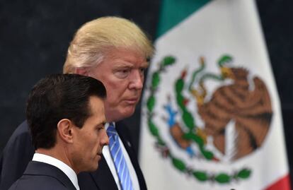 Peña Nieto e Trump durante a conferência de imprensa.