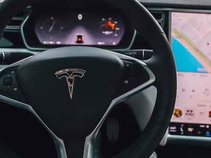 Tesla actualiza su aplicación para móviles con interesantes mejoras