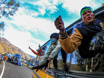 Integrantes de la caravana de centroamericanos llegan a Tijuana, en el estado de Baja California (México). 