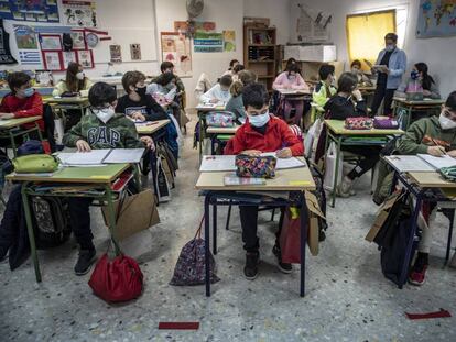 Estudiantes de un colegio Mare Nostrum de Valencia la pasada semana.