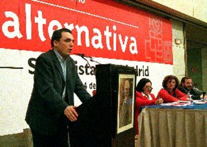 Rafael Simancas, ayer, durante la reunión de la Federación Socilista Madrileña.