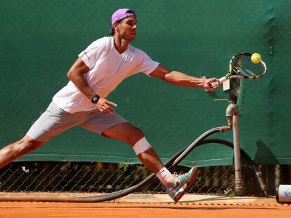 Rafa Nadal, durante una sesión de entrenamiento en Montecarlo.