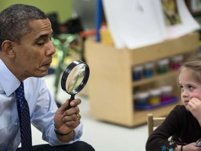 El presidente Obama juega en una guarder&iacute;a de Decatur, Georgia, donde present&oacute; sus iniciativas de educaci&oacute;n.