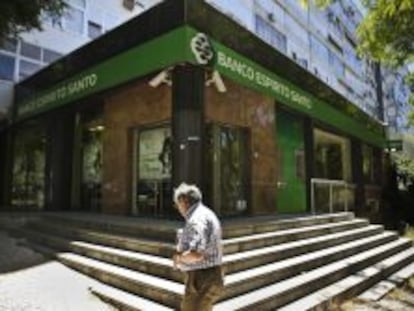 Una sucursal del Banco Espirito Santo (BES) en Lisboa.