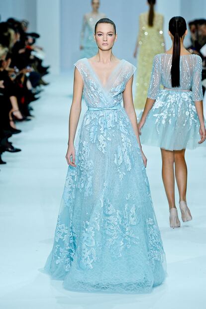 Las princesas de color de fresa de Elie Saab