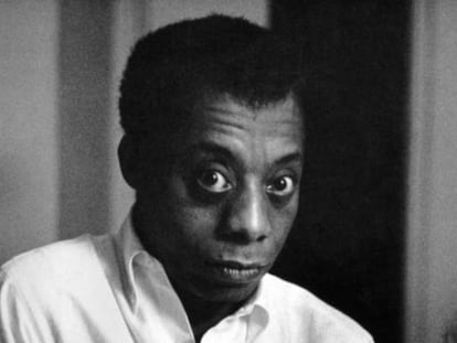Retrato del escritor James Baldwin en 1963.