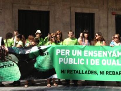 Concentraci&oacute;n de protesta de profesorado interino en Valencia. 