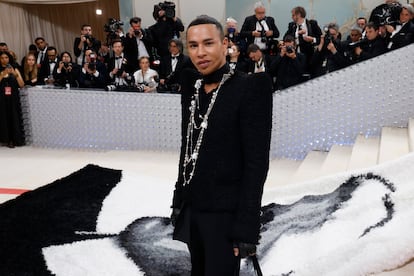 El diseñador de Balmain, Olivier Rousteing, en la alfombra roja de la gala Met, en Nueva York, el pasado 1 de mayo de 2023.