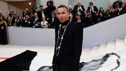 El diseñador de Balmain, Olivier Rousteing, en la alfombra roja de la gala Met, en Nueva York, el pasado 1 de mayo de 2023.