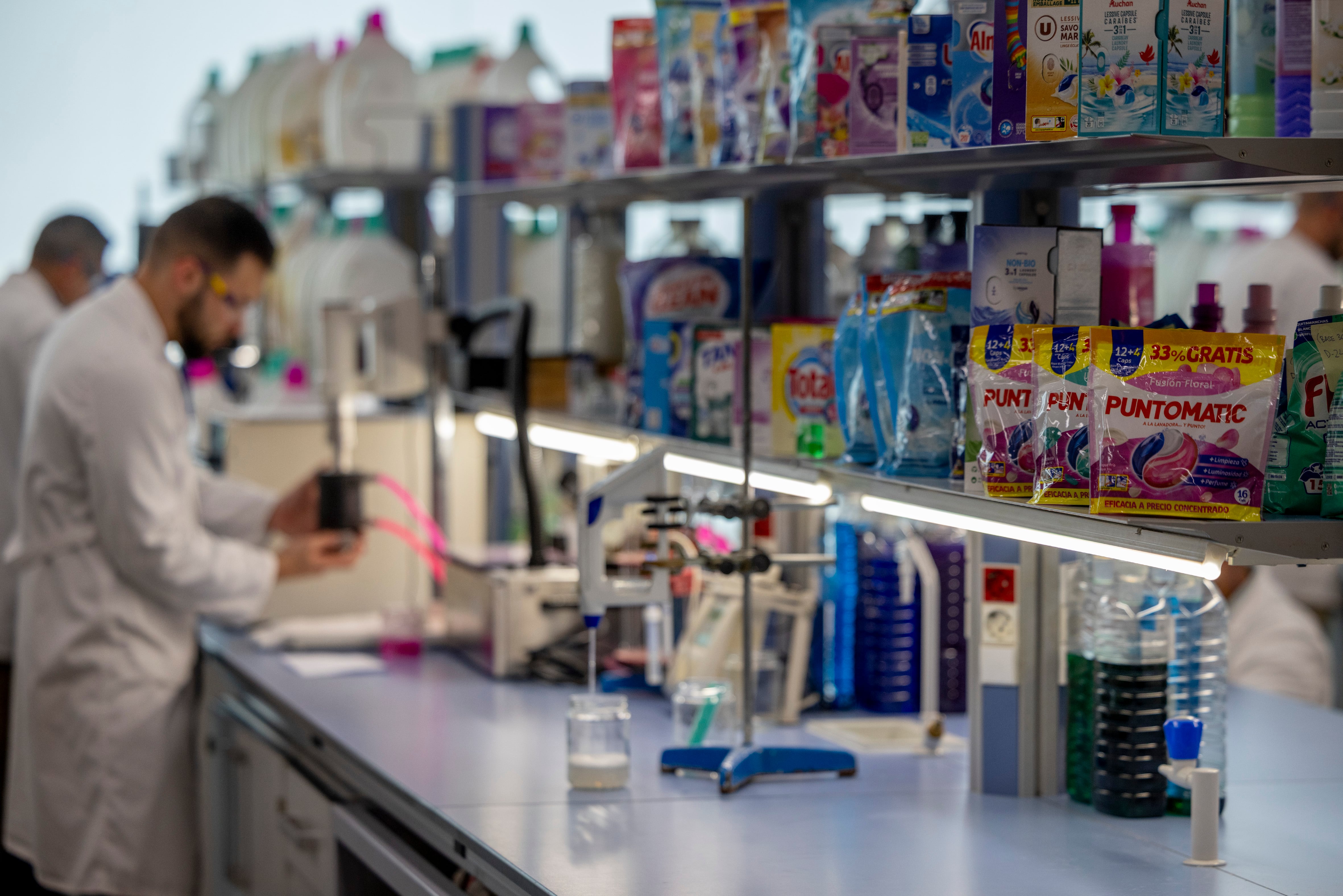 El fabricante de detergentes Persán dispara un 42% sus ventas hasta un récord de 1.227 millones