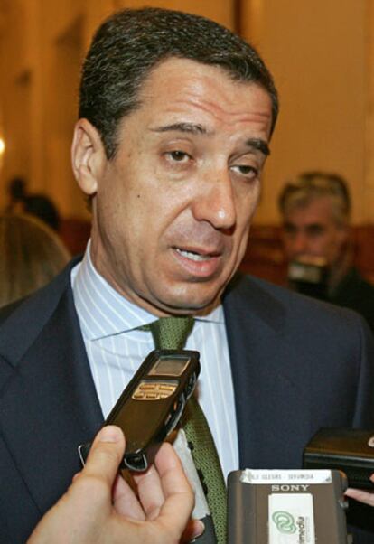 Eduardo Zaplana, esta mañana en el Congreso de los Diputados.