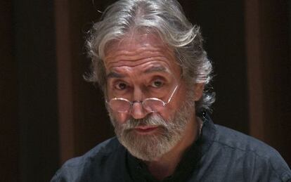 El m&uacute;sico Jordi Savall durante un ensayo.