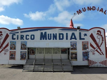 La taquilla del Gran Circo Mundial, cerrada por los paros de los trabajadores.