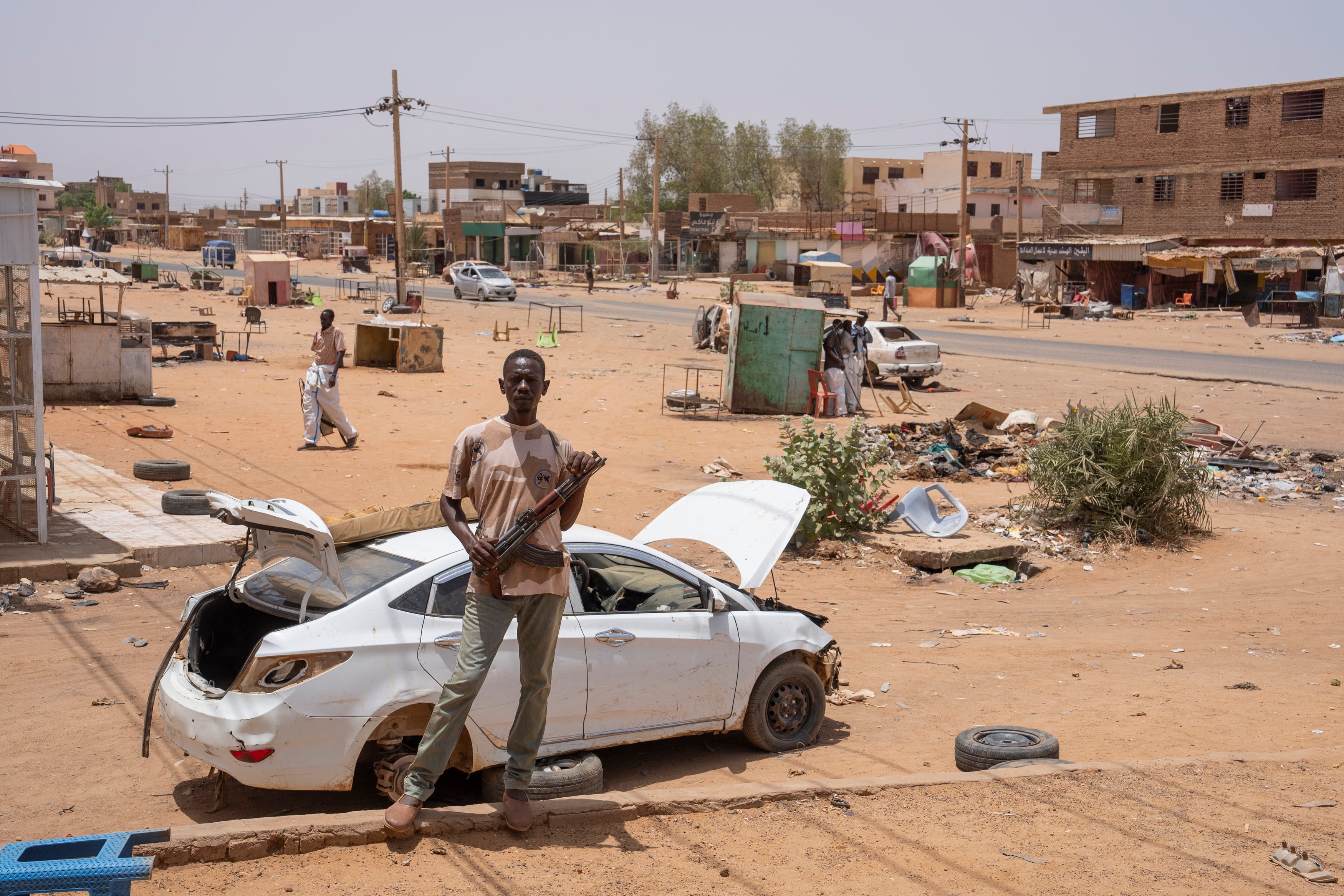 La comunidad internacional promete a Sudán 1.500 millones de euros para frenar “la mayor catástrofe humanitaria”