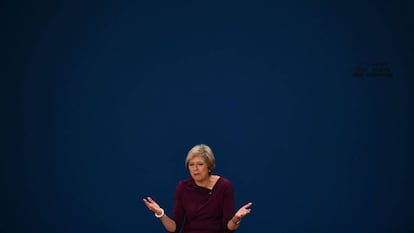 Theresa May, la primera ministra brit&aacute;nica, hace unos d&iacute;as durante el congreso de su partido. 