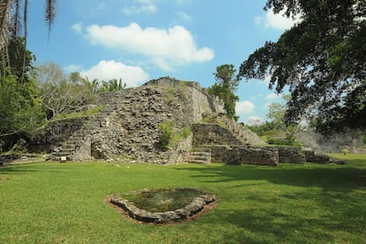 Una estructura en la zona arqueológica de Kohunlich, en el municipio de Othón P. Blanco, en Quintana Roo