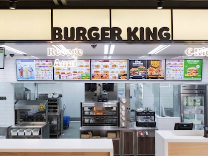 Interior de un restaurante Burger King en España.