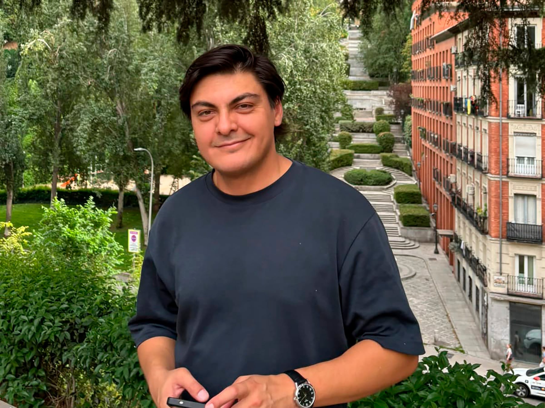 Óscar González, mexicano de 33 años que vino a Madrid a estudiar pero no puede empadronarse. En una imagen cedida