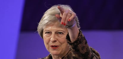 Primera ministra brit&aacute;nica, Theresa May, en la conferencia anual CBI 