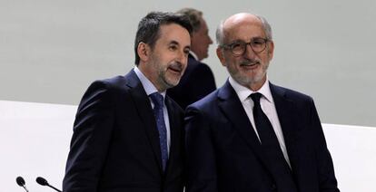 Josu Jon Imaz, consejero delegado de Repsol, y Antonio Brufau, presidente de Repsol.