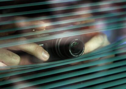 La cámara oculta es un método en auge en el periodismo de investigación audiovisual.