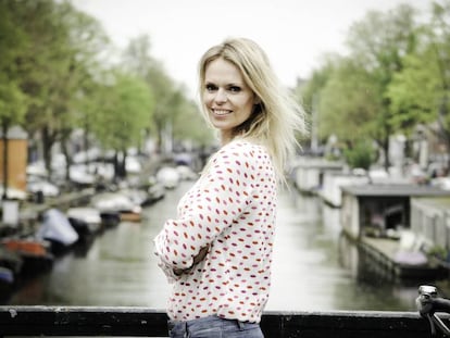 Moniek Wassenaar, uma das supostas filhas do médico holandês Jan Karbaat.