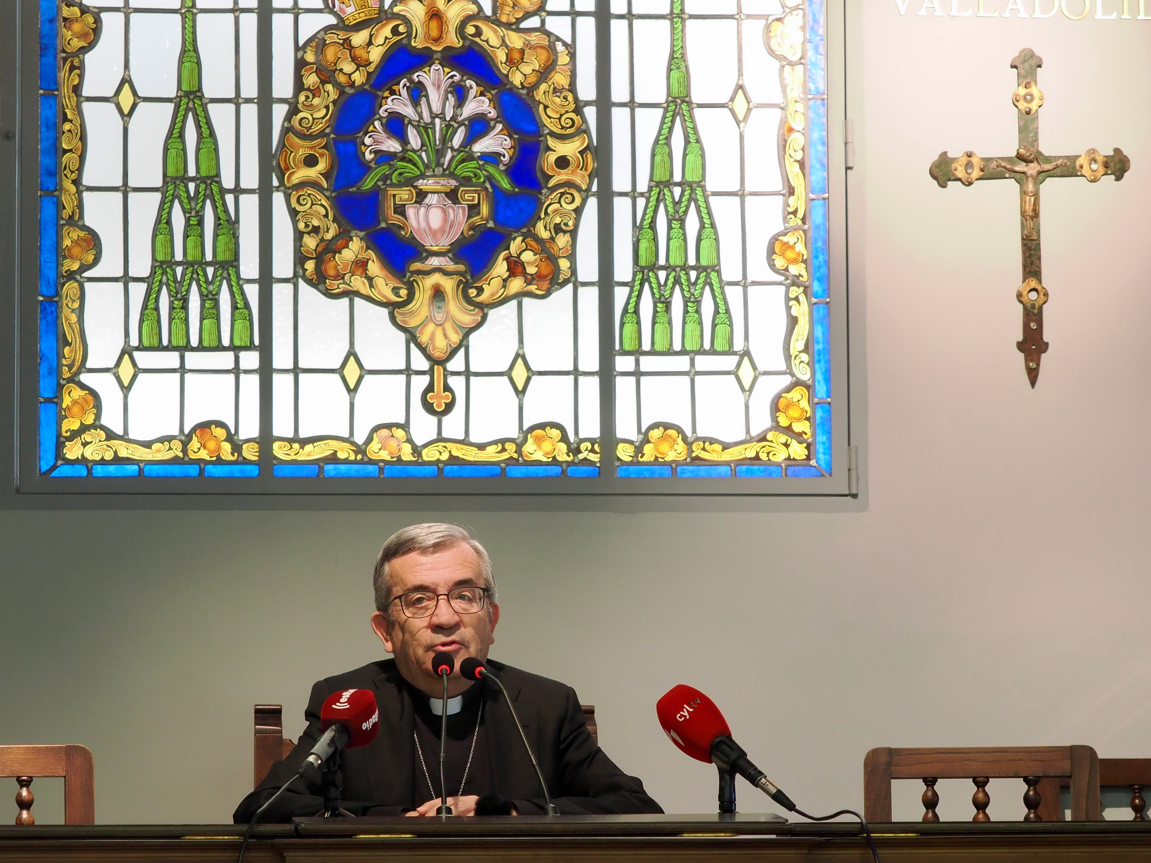 The leader of the bishops criticizes the speech of the PP that the Government uses the war in Gaza « to hide other problems » | Spain