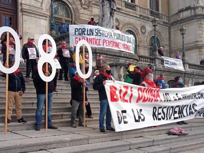 Concentración de pensionistas en Bilbao
 