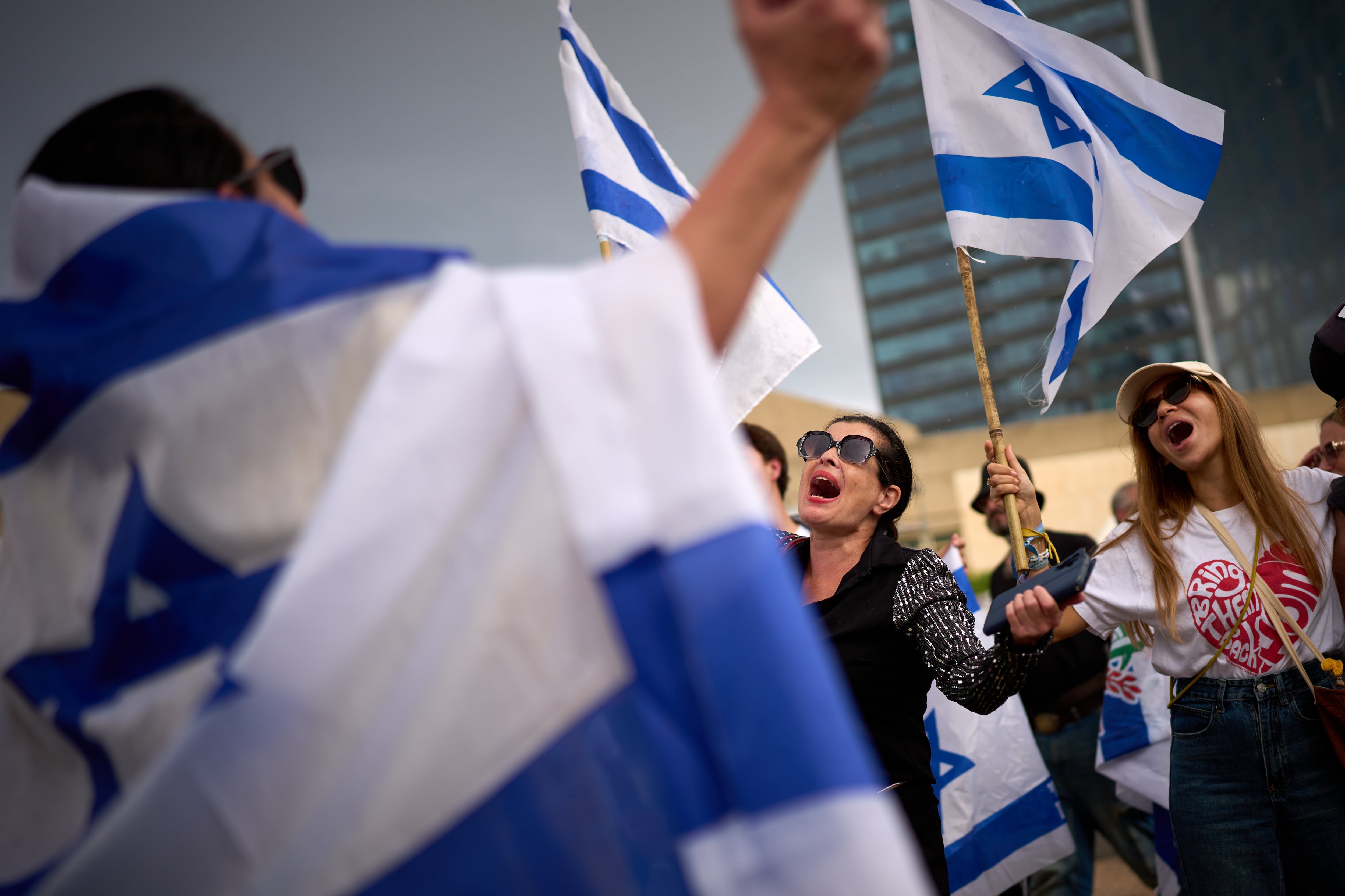 Las celebraciones por el acuerdo de paz entre Israel y Hamás, en imágenes