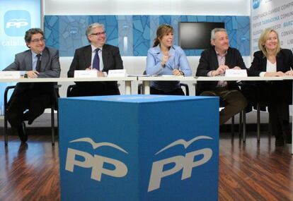 Enric Millo, Jordi Cornet, Sánchez-Camacho y Àngels Esteller en la reunión del comité de dirección del PP.