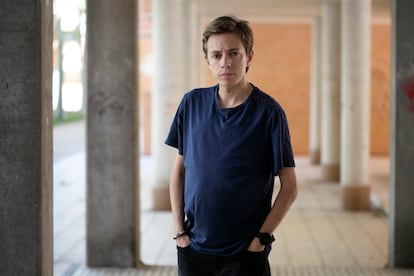 Pedro Consuegra, programador de 25 años, fotografiado en Pinto.