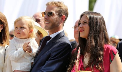 Tatiana Santo Domingo, con Andrea Casiraghi y su hijo Sasha.